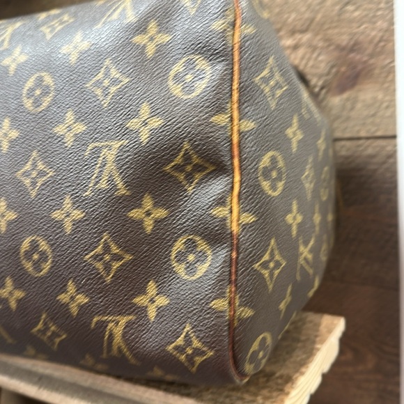 Louis Vuitton Speedy 35 Monogram - Picture 7 of 16